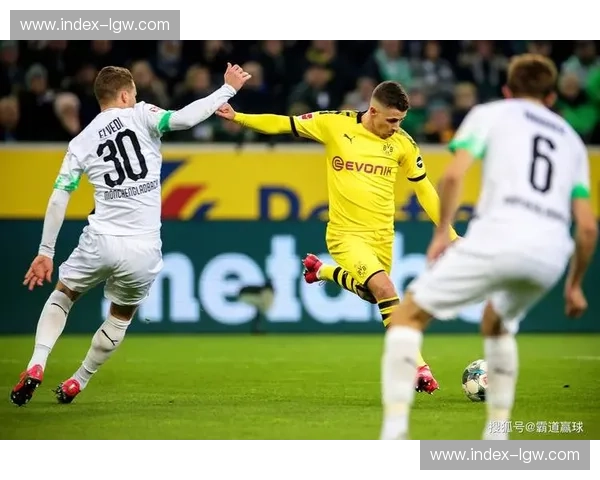 多特蒙德后防遭遇系统性危机 四名中卫同时缺席欧冠关键战